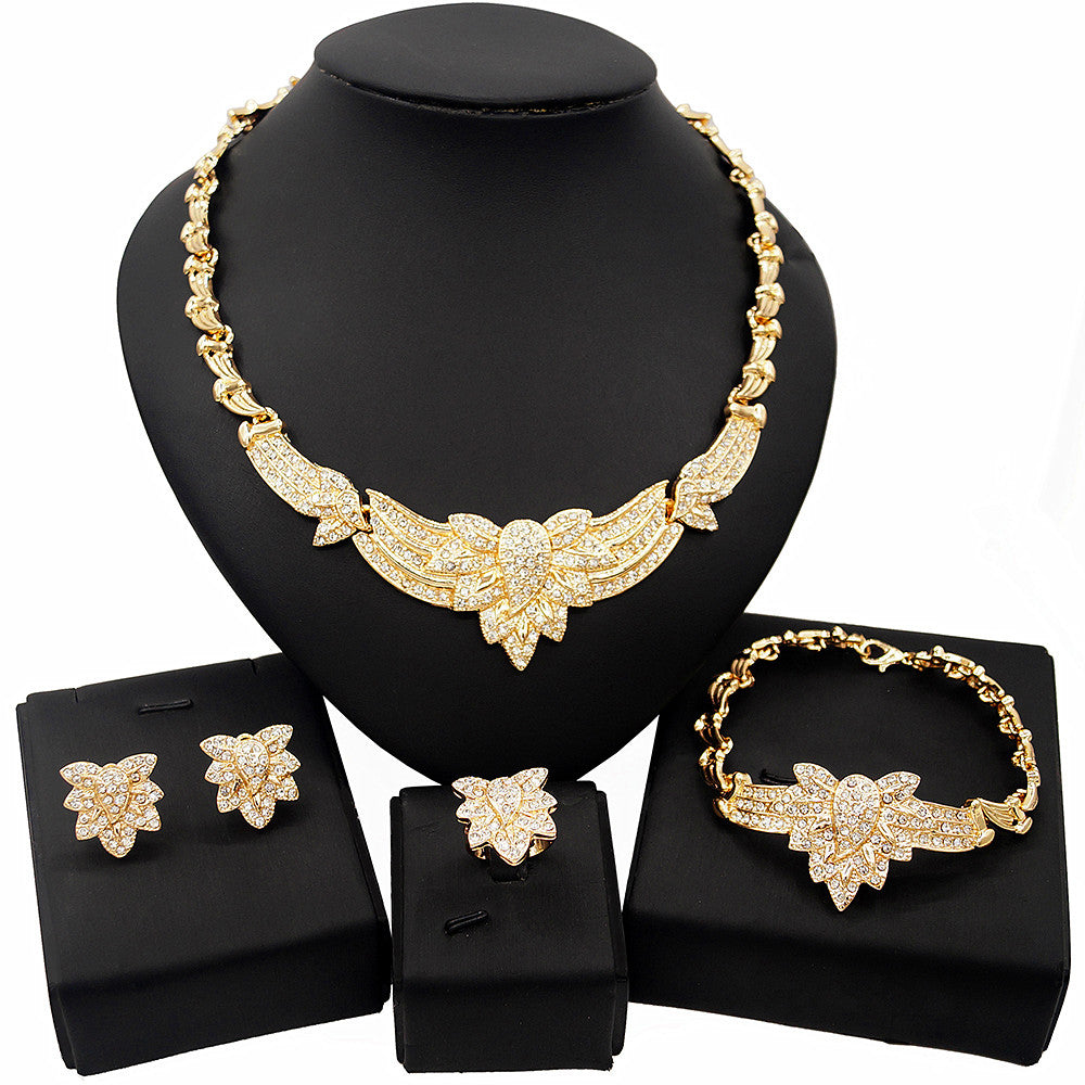 HUGS &KISSES xo set gold Plated #82