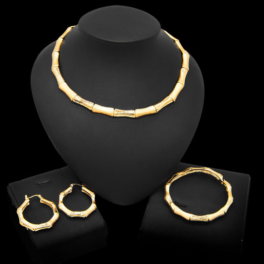 HUGS &KISSES set gold Plated #138