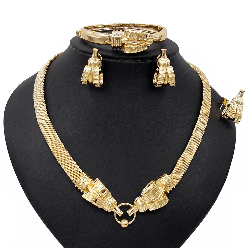 HUGS &KISSES set gold Plated #140